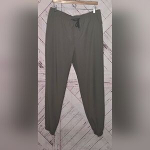 🦄FLX Olive Green Joggers